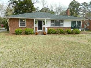 905 Cherokee Rd, Florence, SC 29501