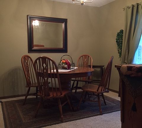 2nd image of 321 N. Oakwood Ct