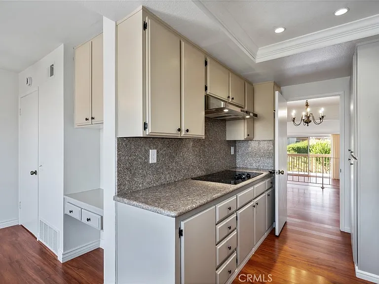 113 Hilltop Cir — Photo 15
