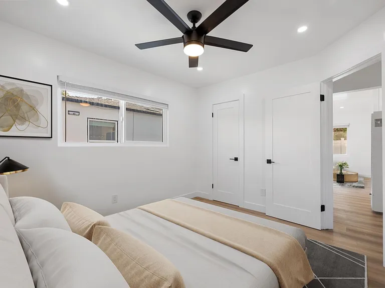 114 Madison Ave #C — Photo 11