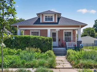 358 S 25th St, Lincoln, NE 68510