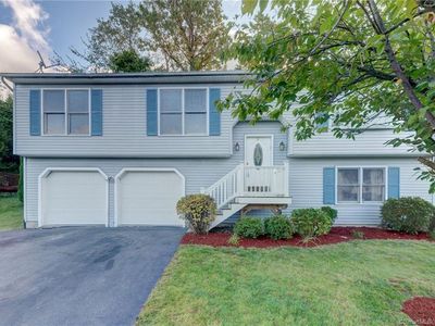 41 Westport Drive, Waterbury, CT, 06706