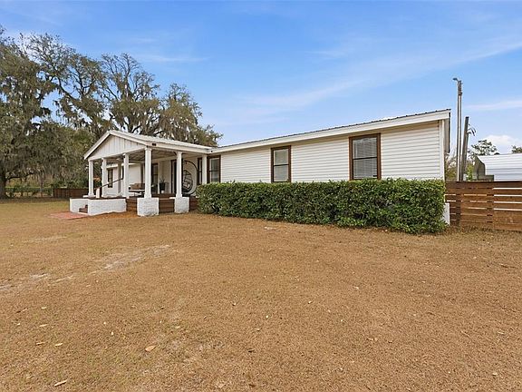 4th image of 11040 Browning Rd