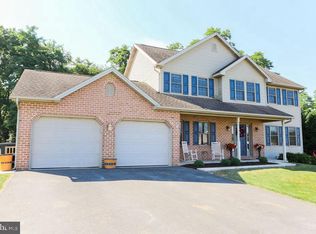 403 Scott Dr, Shippensburg, PA 17257