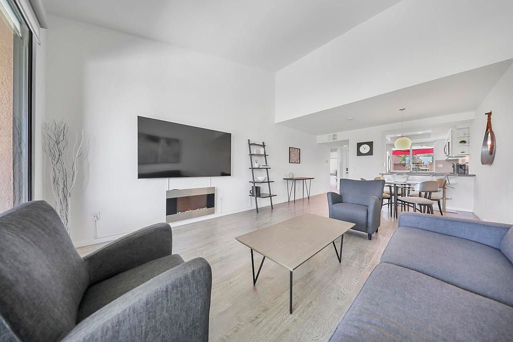 23 Haig Dr
