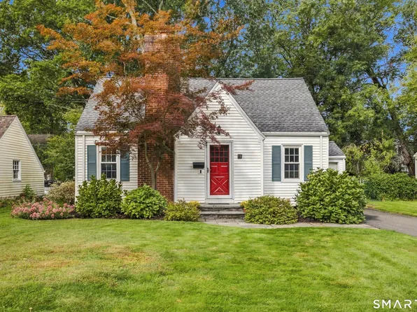 11 Farnham Road, West Hartford, CT 06119