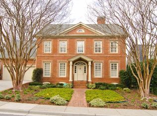 677 Collier Commons Cir NW, Atlanta, GA 30318