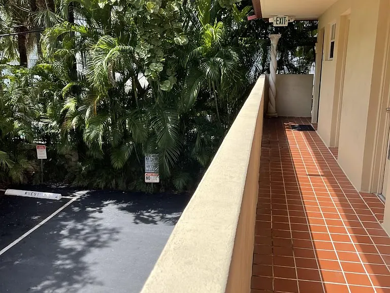 335 Navarre Ave #6 — Photo 17