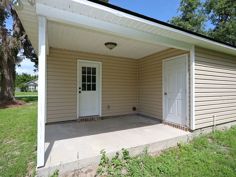 1499 San Bernardino Way — Photo 12