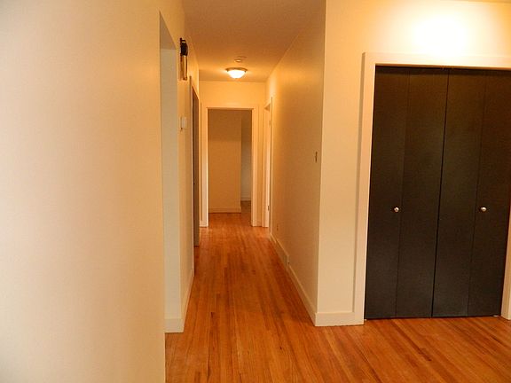 3rd image of 639 84th Ave SW