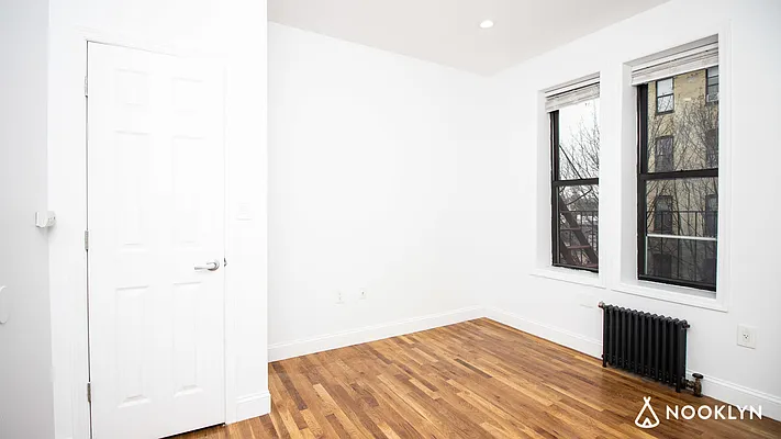 Rented by Nooklyn NYC LLC | media 17