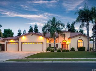 10305 Skiles Dr, Bakersfield, CA 93311