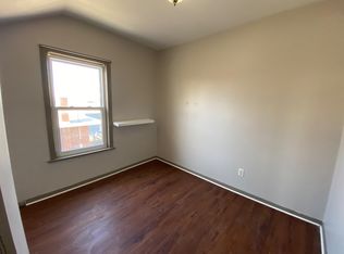 26 Eastchester Ave, Saint Catharines, ON L2P 2V6
