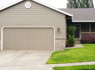 3088 SW Corbeth Ln, Troutdale, OR 97060
