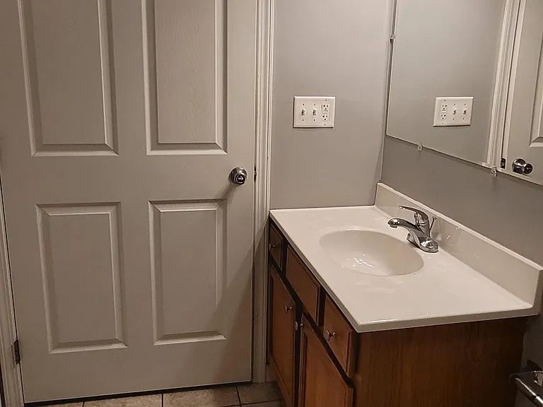28 Fox Hollow Dr #28 — Photo 11