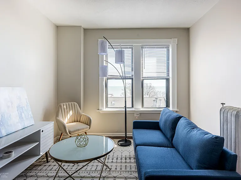 7301 N. Sheridan — Photo 24