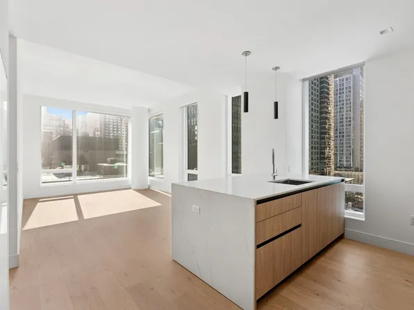 312 West 43rd Street image 1 of 34