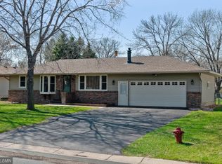 9963 Pilgrim Way, Osseo, MN 55369