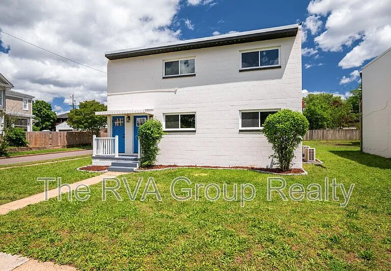 1915 Miller Ave #2 — Photo 3