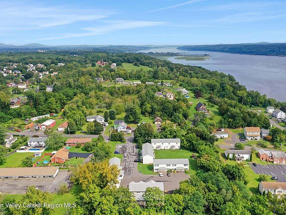 3rd image of 87 Overlook Estates