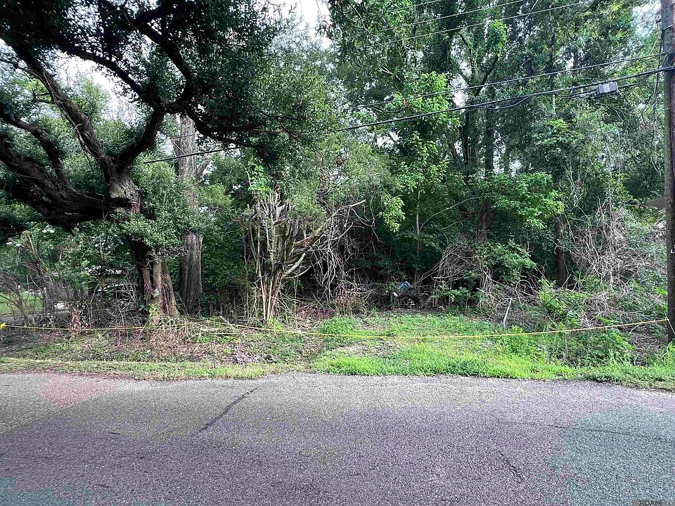 2nd image of 1910 Rosenwald Rd