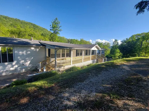 448 N Madison Ave, Irvine, KY 40336