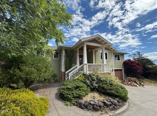 425 Merrill Cir, Ashland, OR 97520