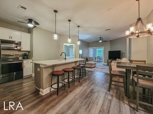 300 Gateway Dr Unit 312, Hampstead, NC 28443