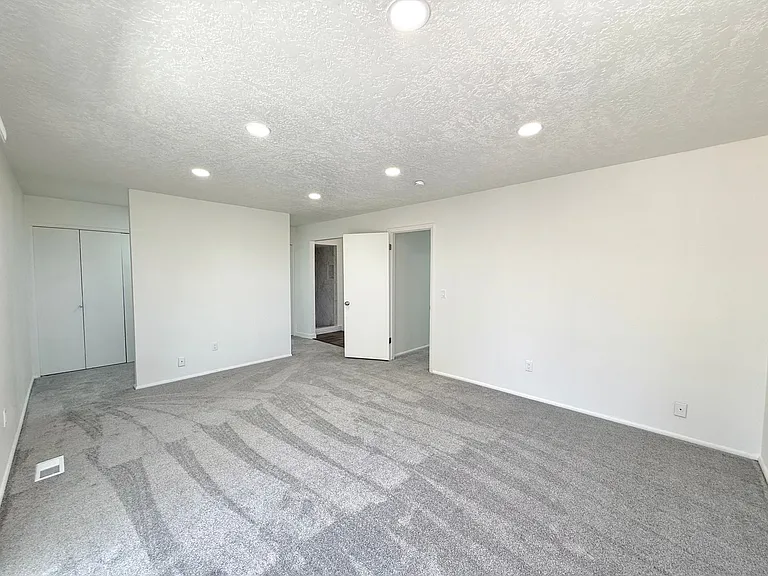 3053 E Branch Dr — Photo 51