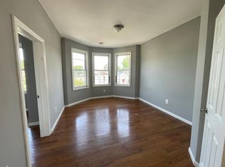 93 Fabyan Pl FLOOR 3, Newark, NJ 07112