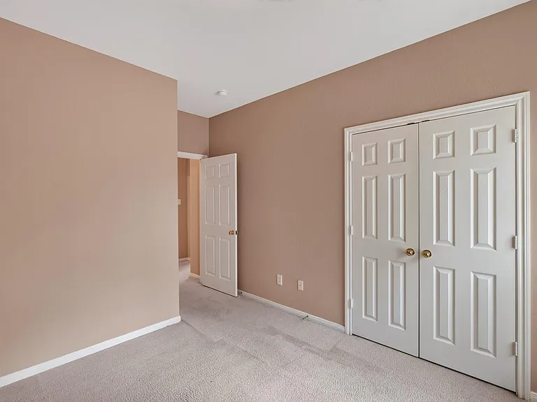 138 Zephyr Bend Pl — Photo 34