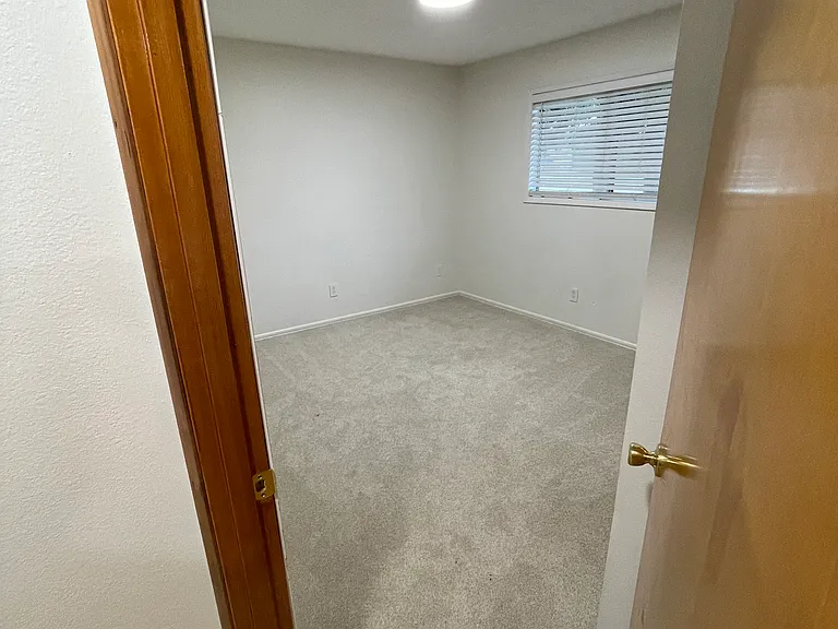 13506 NE 72nd Ave — Photo 16