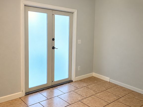 2nd image of 4351 NE 18th Ave