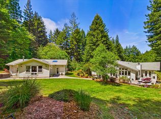 186 Lindholm Ln, Bayside, CA 95524
