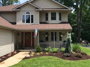 757 Barker Rd, Fremont, OH 43420