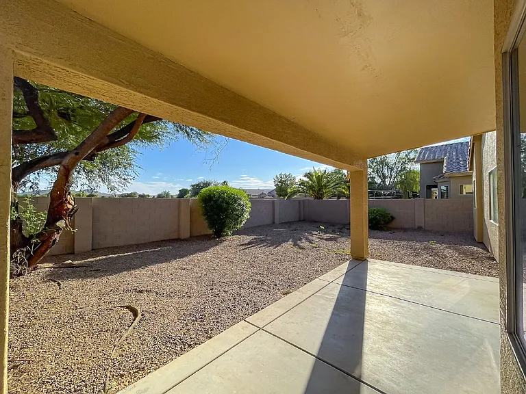 3529 W Belle Ave — Photo 22