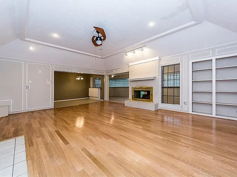 3 bed, 2136 sqft, $2,600 — Photo 4