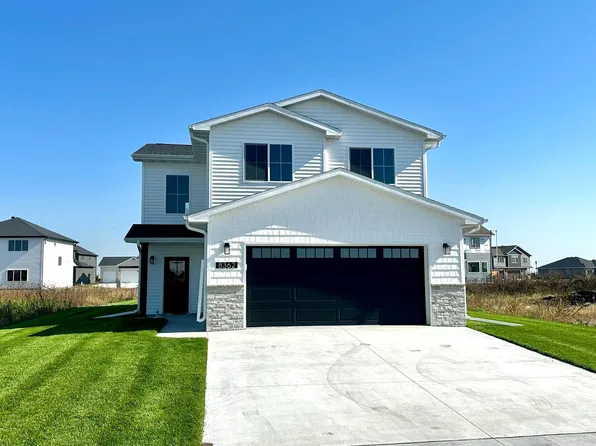 8362 62nd St S, Horace, ND 58047