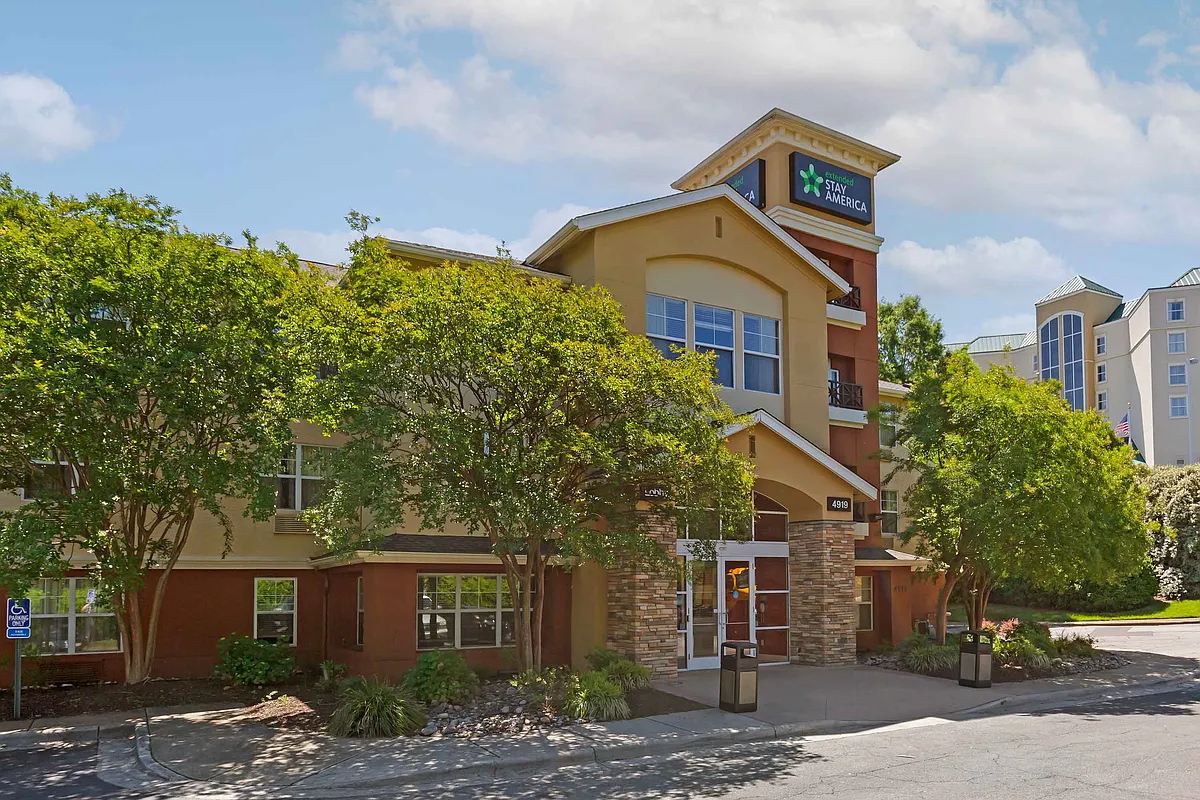 Exterior - Durham - RTP - Miami Blvd. - South