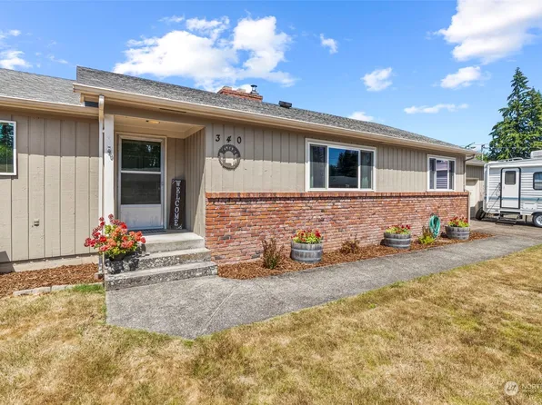 340 Balcer Street NE, Castle Rock, WA 98611