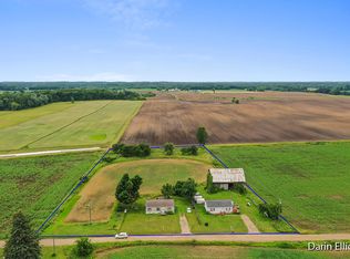 10704 Tasker Rd, Lake Odessa, MI 48849