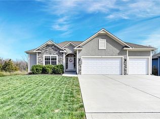 5809 N Liberty Ave, Kansas City, MO 64118
