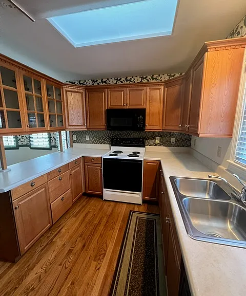569 Piney Mountain Rd — Photo 5