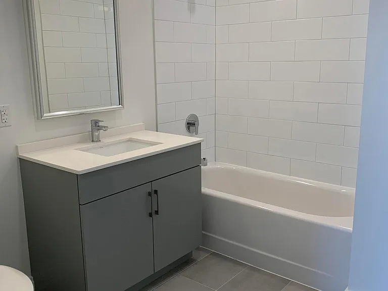 3525 Washington St #313 — Photo 7