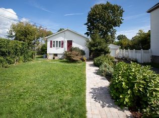 48 Stephen St, New Bedford, MA 02740
