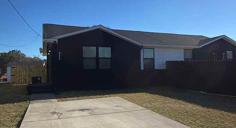 1st image of 425 Revels Dr