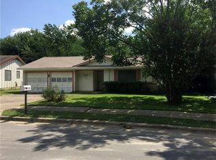 2300 Wagon Crossing Path, Austin, TX 78744