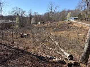 201 Hill Dr, Monticello, KY 42633