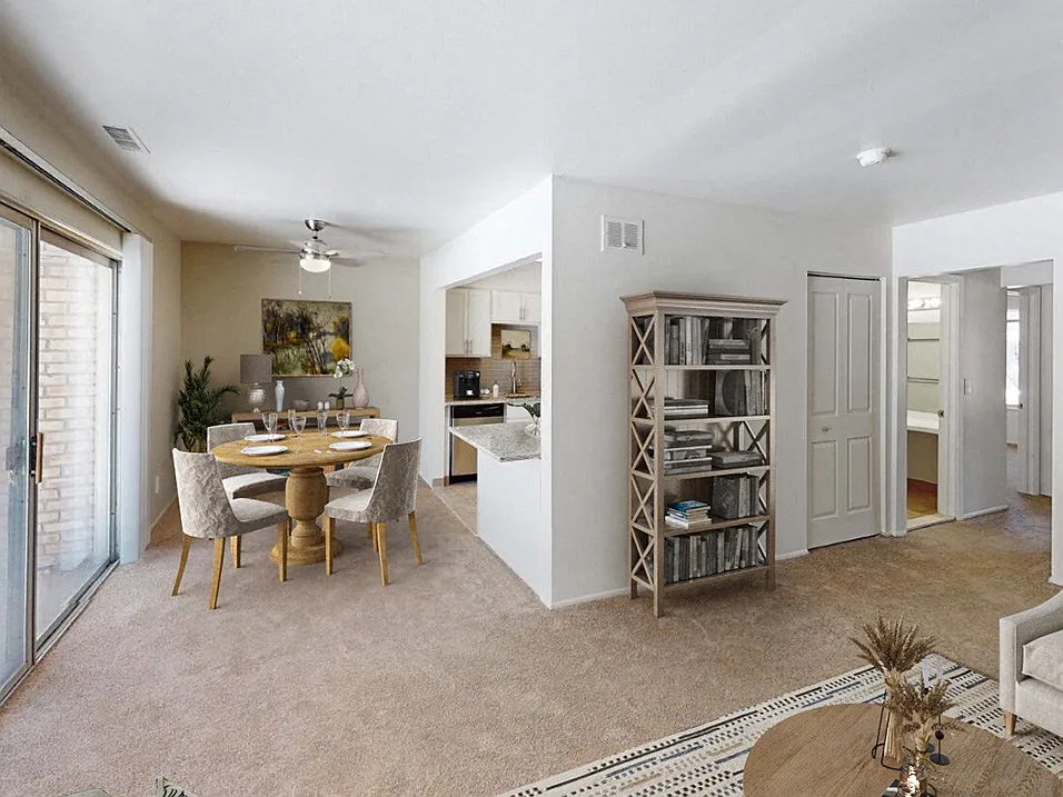 Hidden Tree Apartments and Townhomes