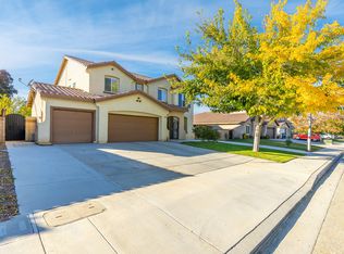 43635 Rialto Dr, Lancaster, CA 93535
